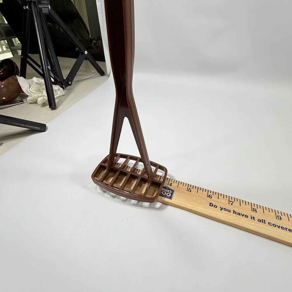 VTG Foley Potato Masher Kitchen Tool Brown Nylon Plastic 10